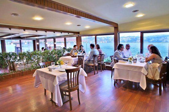 Kanlica Yakamoz Restaurant